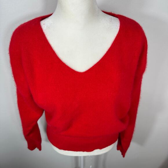 Vintage Charles Julian Red V-Neck Sweater S Lambswool Angora Blend Hong Kong - Picture 10 of 12